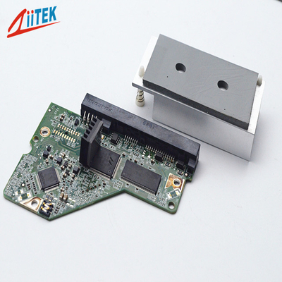 пусковая площадка 1,8 W/MK 25shore00 теплоотвода Applicated переходников силы 5.0mmT AD-DC