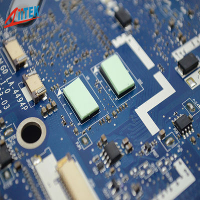 Высокопроизводительная силиконовая нагревательная площадка 1,5 Вт/мк силиконового наполнителя наполнителя для телекоммуникации для телекоммуникационного оборудования для телекоммуникации