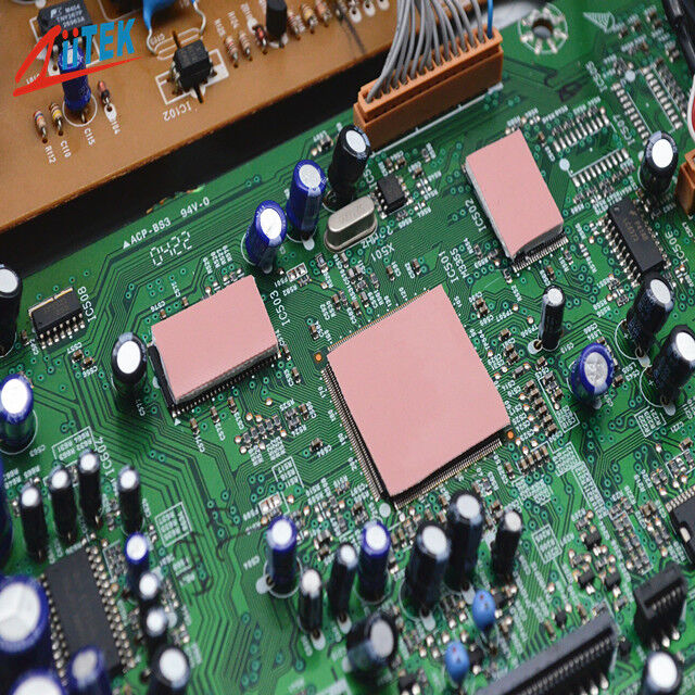 Чрезвычайно мягкая теплопроводящая кремниевая тепловая подкладка 1.0 W/MK Термоустойчивая тепловая пробельная подкладка