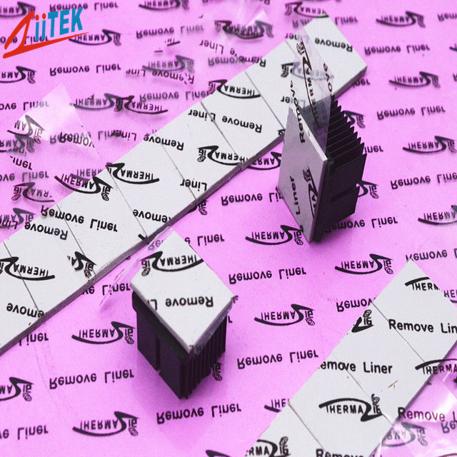 Номинал пламени 94 V0 1.5W/MK пусковая площадка 0.25-5.0mmT термического зазора для высокоскоростных накопителей большой емкости